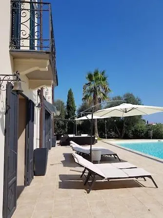 Fabulous Italian With Panoramic Sea View
