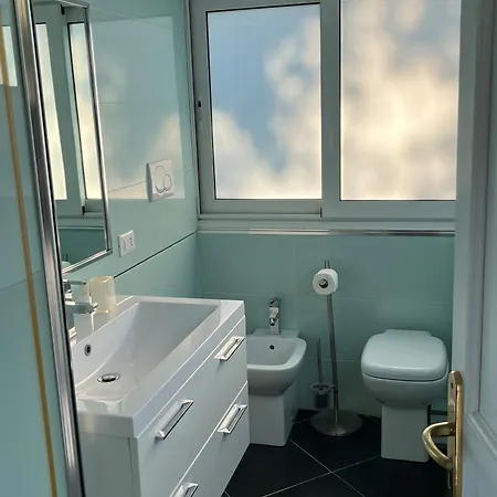 Villa Fabulous Italian With Panoramic Sea View