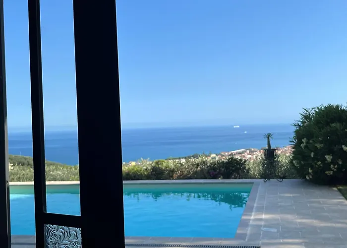 Fabulous Italian With Panoramic Sea View Βίλα Diano San Pietro