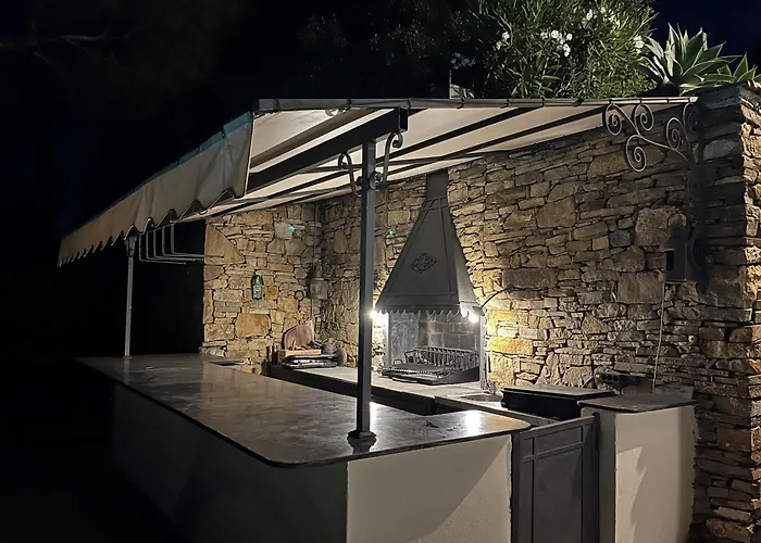 Βίλα Fabulous Italian With Panoramic Sea View