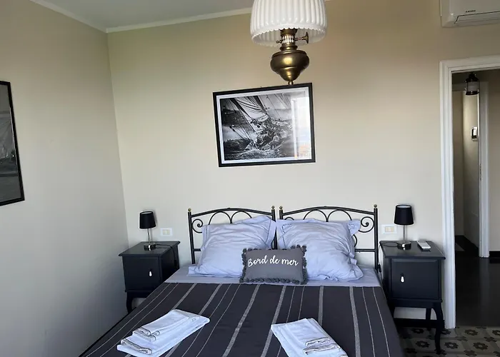 Fabulous Italian With Panoramic Sea View Diano San Pietro
